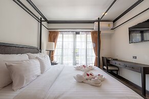 MORA Boutique Hotel