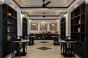MORA Boutique Hotel