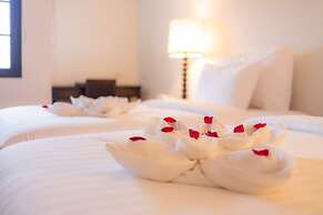 MORA Boutique Hotel