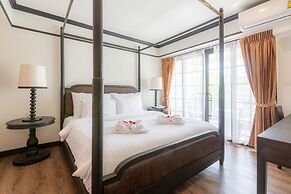 MORA Boutique Hotel