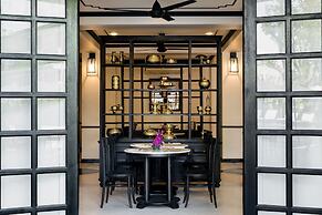 MORA Boutique Hotel