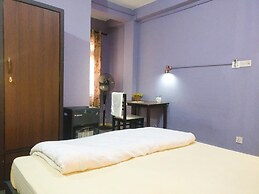 Sun Apartment & Guest House