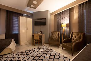 Staron Otel