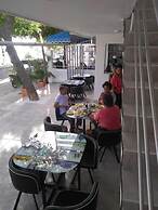 Hotel Playa y Café