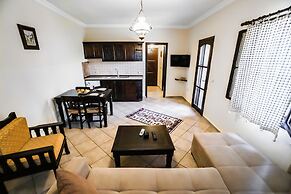 Mira Suites
