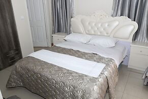 Shiloh Luxury Lodge