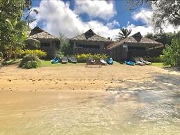 Muri Shores