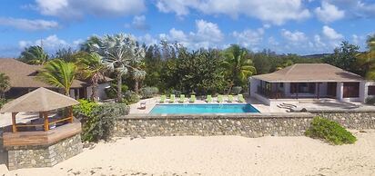 Villa Blue Beach