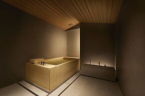 TSUKI Tokyo