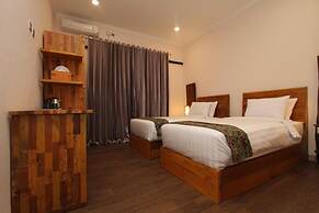 Saka Boutique Hotel