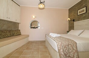 Harmony Hotel