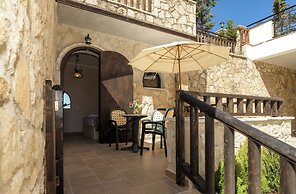 Harmony Hotel