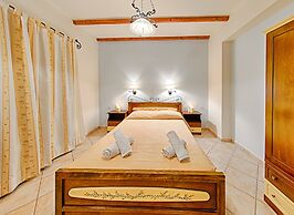 Harmony Hotel
