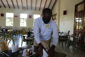 Maanzoni Lodge