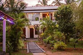 Sea Glow -Tangalle