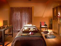 Castlecourt Hotel