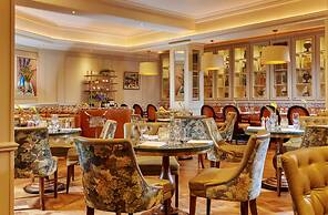 Castlecourt Hotel