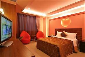 Tranquil Sea Hotel