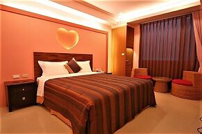 Tranquil Sea Hotel