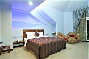 Tranquil Sea Hotel