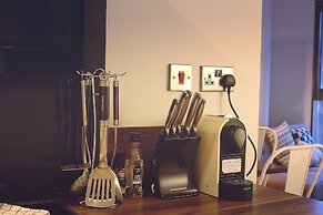 Homely Serviced Apartments - Blonk St