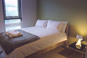 Homely Serviced Apartments - Blonk St