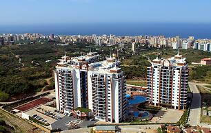 Azura Park Residence