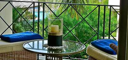 Schooner Bay 105
