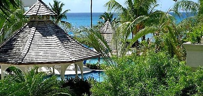 Schooner Bay 105