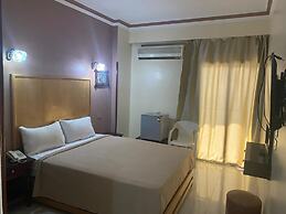 Shady Hotel