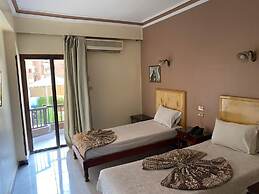 Shady Hotel