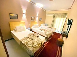 Shady Hotel