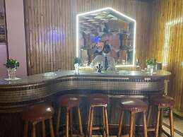 Shady Hotel