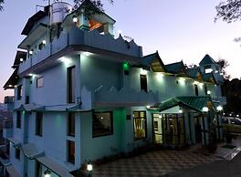 Green Oak Resort