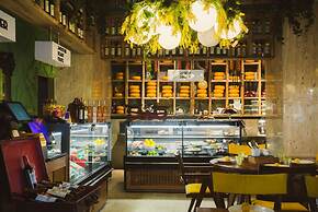 Anjeliq Downtown Boutique Hotel