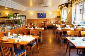Hotel DH VEC