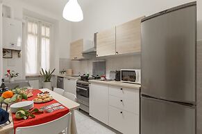 notaMi - Tailors' Home Sempione
