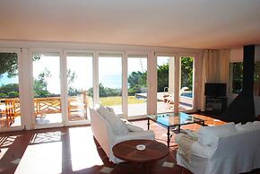Villa Mestral