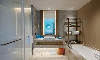 DoubleTree by Hilton Shanwei