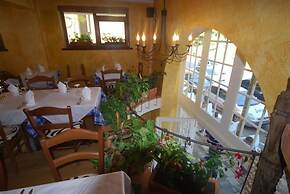 Hotel Town House