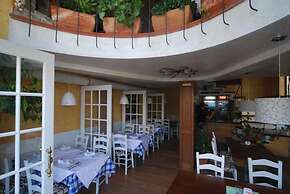 Hotel Town House