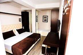 Hotel Town House
