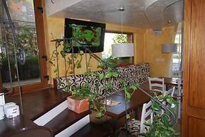 Hotel Town House