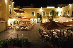 Relais Freedom Club