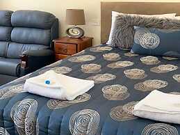Castle Motel