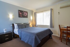 Castle Motel