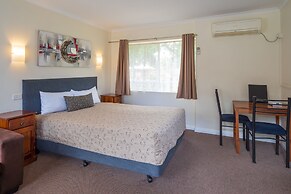Castle Motel