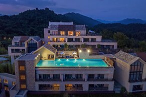 Conrad Hangzhou Tonglu