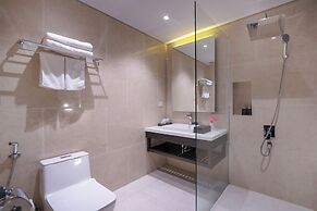 Everland Hotel