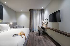 Everland Hotel